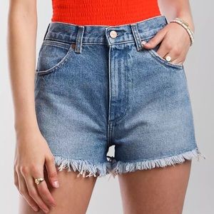 NWOT Wrangler Festival Distressed Vintage Jean Shorts